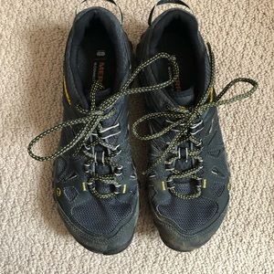 LIKE NEW merrell all out blaze hiking water shoe
